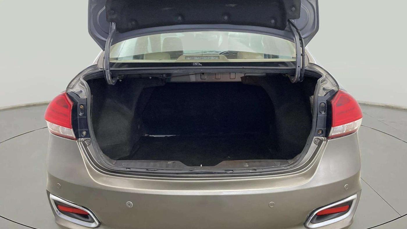2020 Maruti Ciaz ALPHA 1.5 SHVS PETROL, Petrol, Manual, 37,537 km, Boot Inside