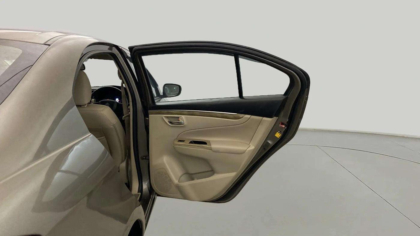 2020 Maruti Ciaz ALPHA 1.5 SHVS PETROL, Petrol, Manual, 37,537 km, RHS Rear Door