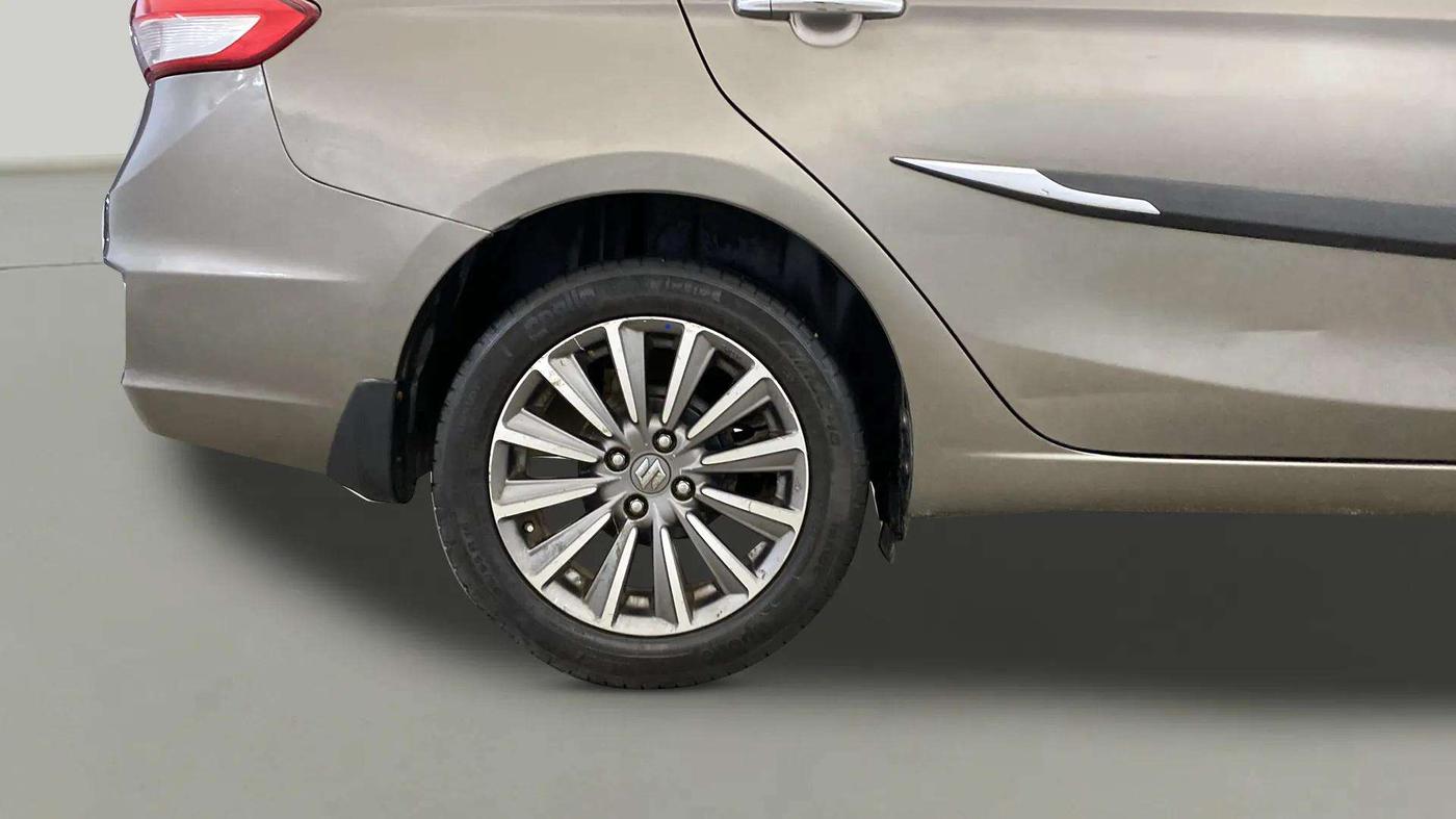 2020 Maruti Ciaz ALPHA 1.5 SHVS PETROL, Petrol, Manual, 37,537 km, Right Rear Wheel