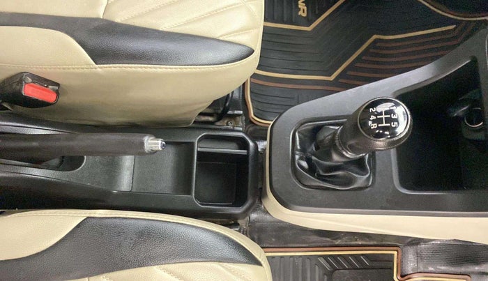 2019 Maruti New Wagon-R VXI 1.0, Petrol, Manual, 59,289 km, Gear Lever