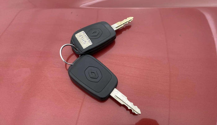 2016 Renault Kwid RXT 1.0 AMT, Petrol, Automatic, 29,004 km, Key Close Up