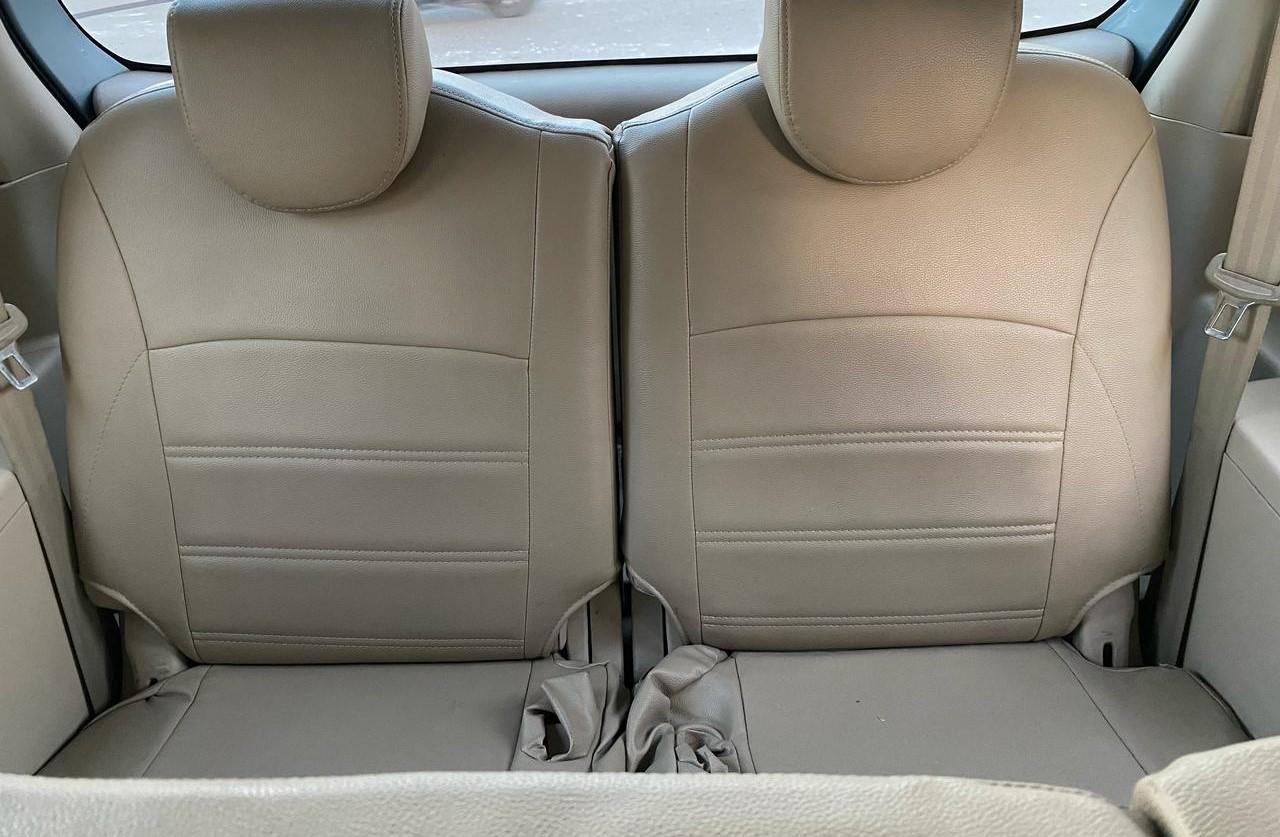 2015 Maruti Ertiga VDI SHVS, Diesel, Manual, 1,07,203 km, Third Seat Row ( optional )