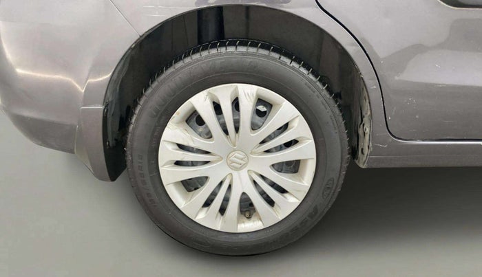 2013 Maruti Ertiga ZXI, Petrol, Manual, 64,428 km, Right Rear Wheel