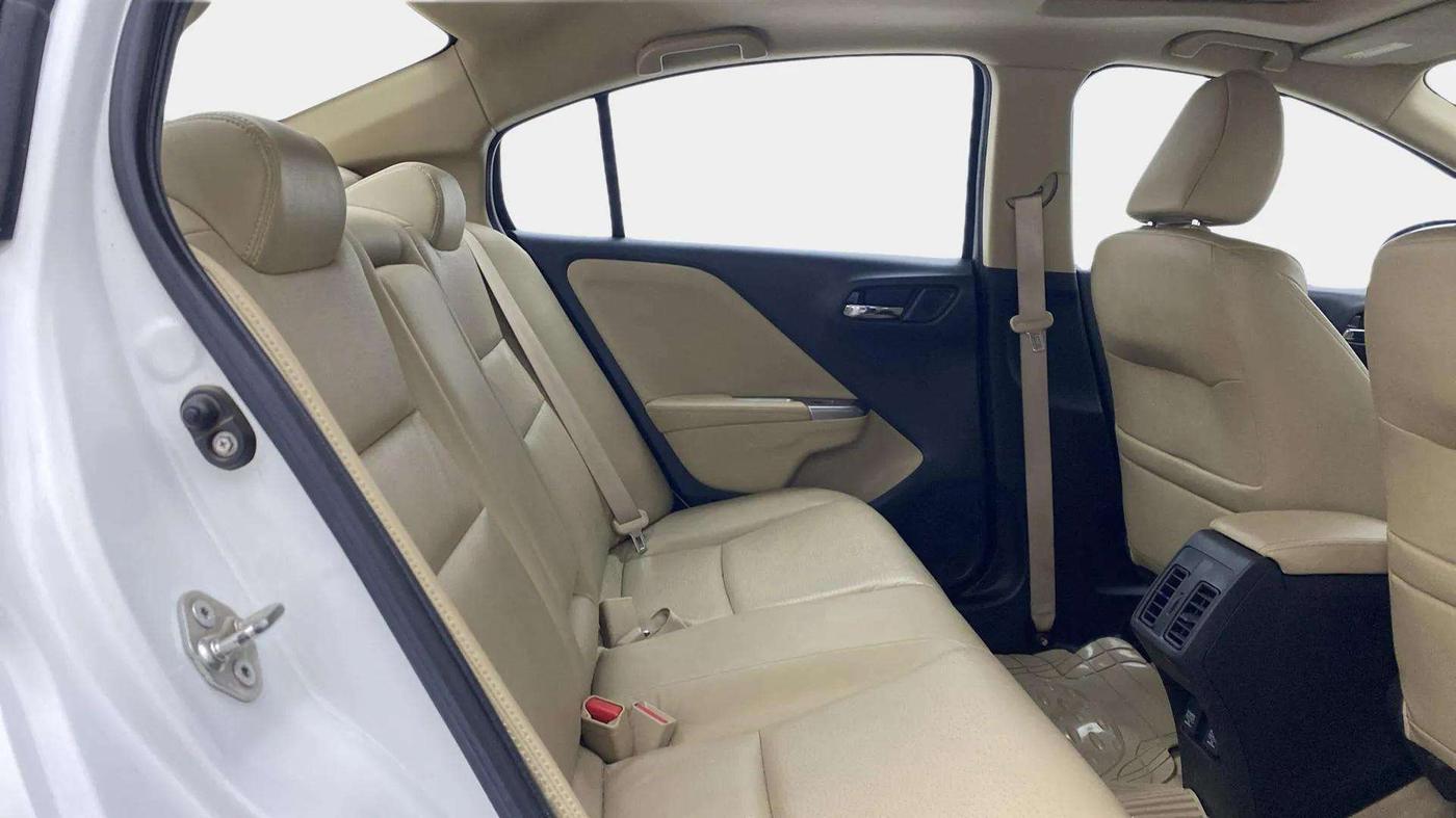 2015 Honda City 1.5L I-VTEC VX, Petrol, Manual, 46,520 km, Right Side Rear Door Cabin