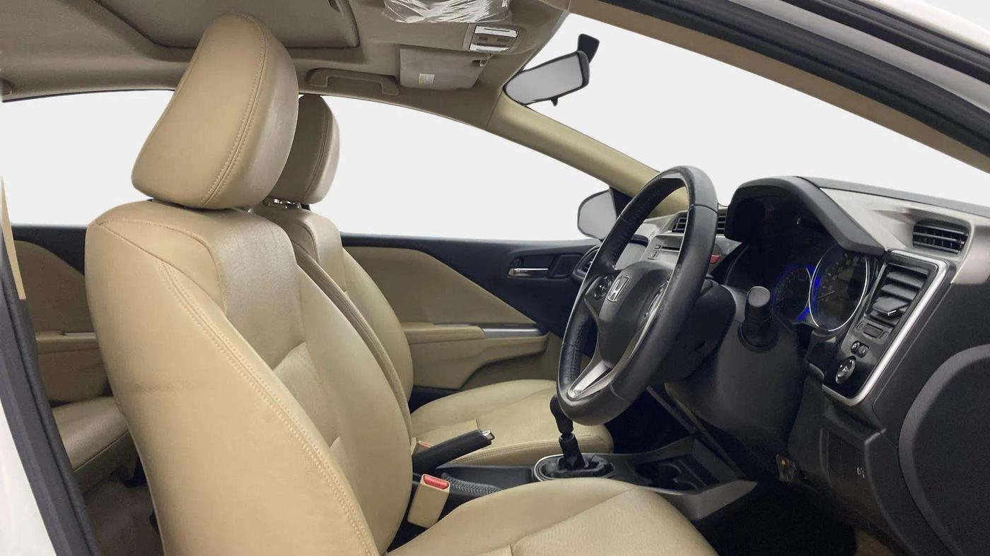 2015 Honda City 1.5L I-VTEC VX, Petrol, Manual, 46,520 km, Right Side Front Door Cabin