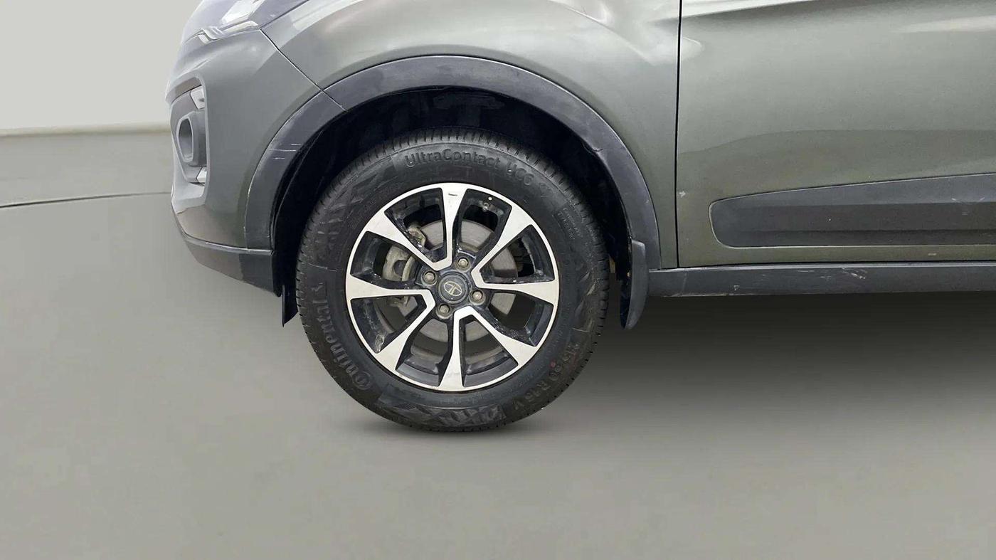 2021 Tata NEXON XZ PLUS PETROL, Petrol, Manual, 84,408 km, Left Front Wheel