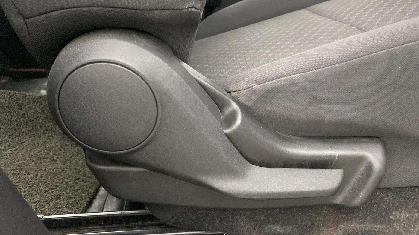 2022 Maruti Celerio VXI CNG, CNG, Manual, 45,680 km, Driver Side Adjustment Panel