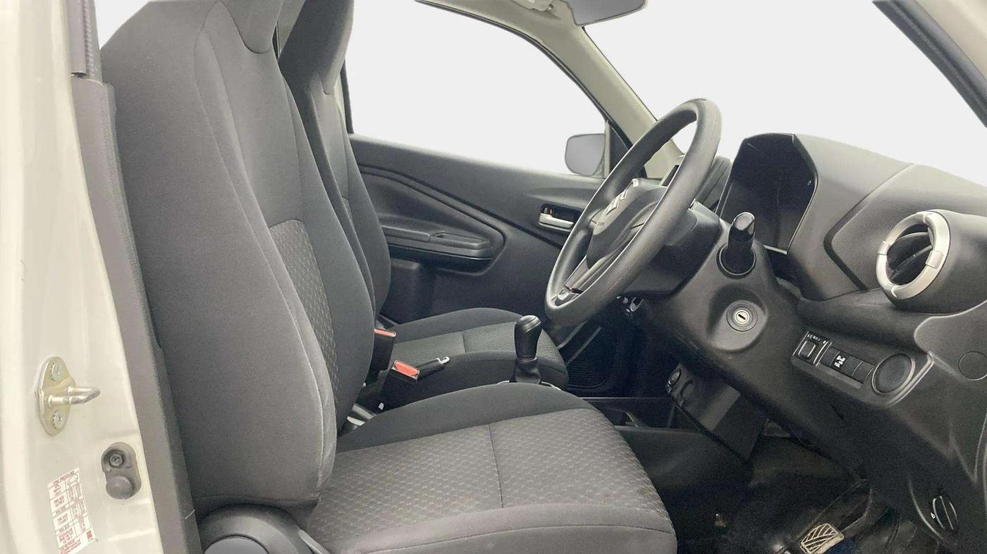 2022 Maruti Celerio VXI CNG, CNG, Manual, 45,680 km, Right Side Front Door Cabin