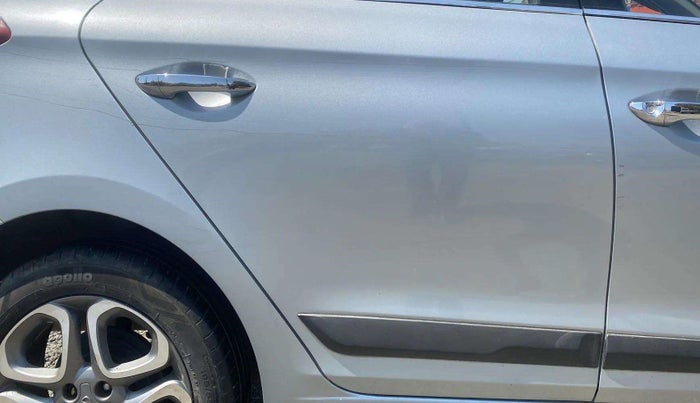 2019 Hyundai Elite i20 ASTA 1.2 (O), Petrol, Manual, 24,506 km, Right rear door - Minor scratches