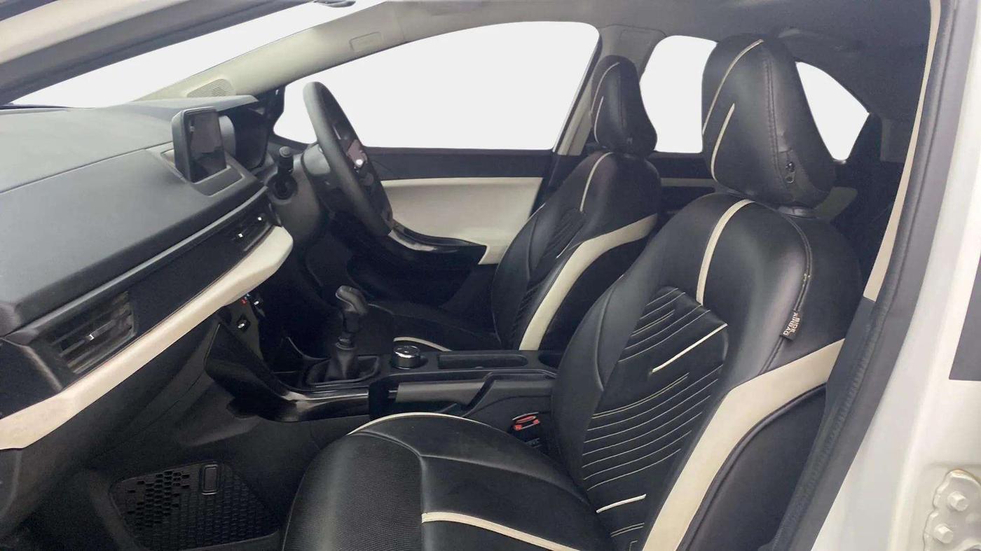 2023 Tata NEXON PURE SUNROOF 1.5 DIESEL, Diesel, Manual, 15,994 km, Right Side Front Door Cabin
