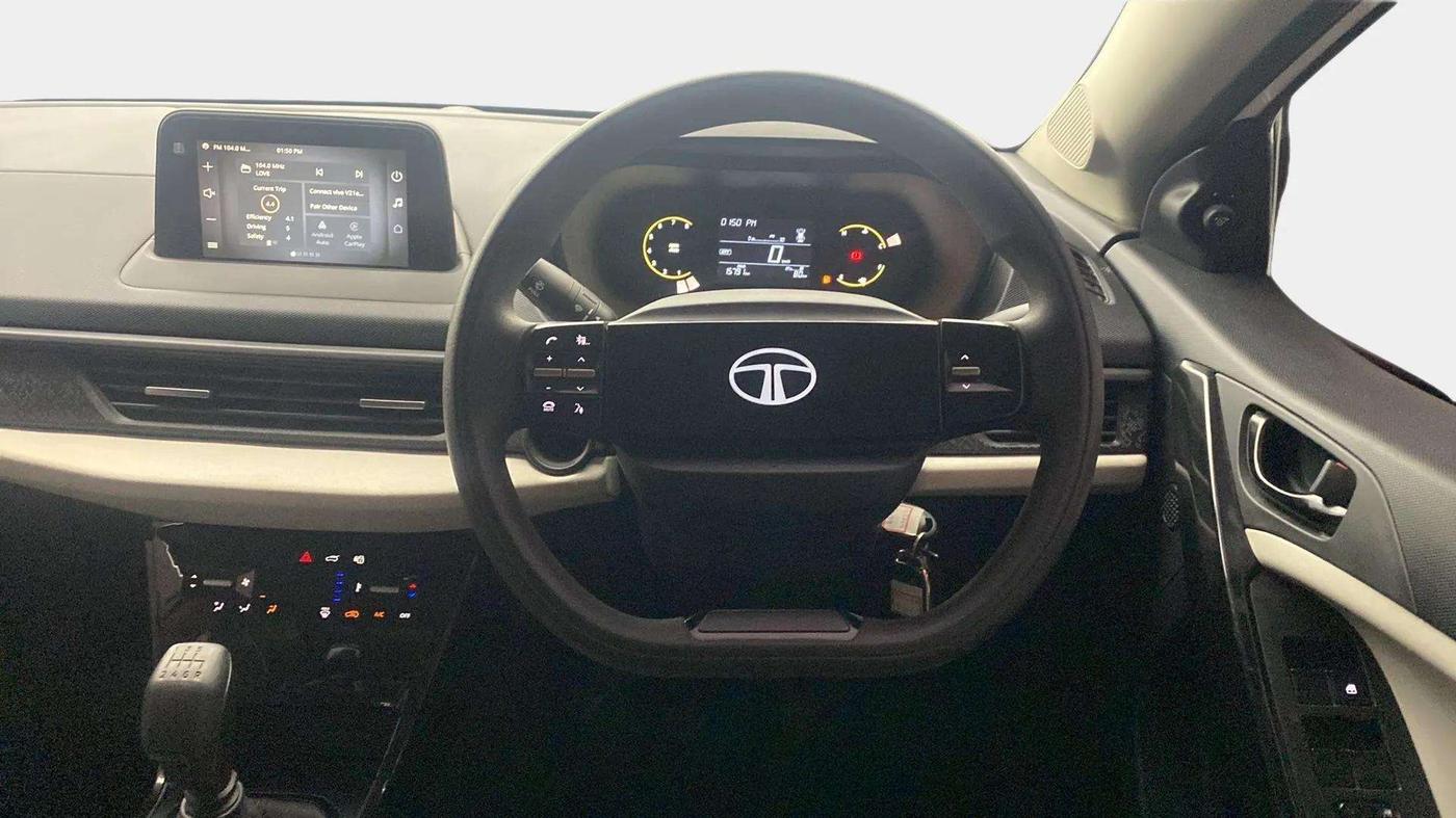 2023 Tata NEXON PURE SUNROOF 1.5 DIESEL, Diesel, Manual, 15,994 km, Steering Wheel Close Up