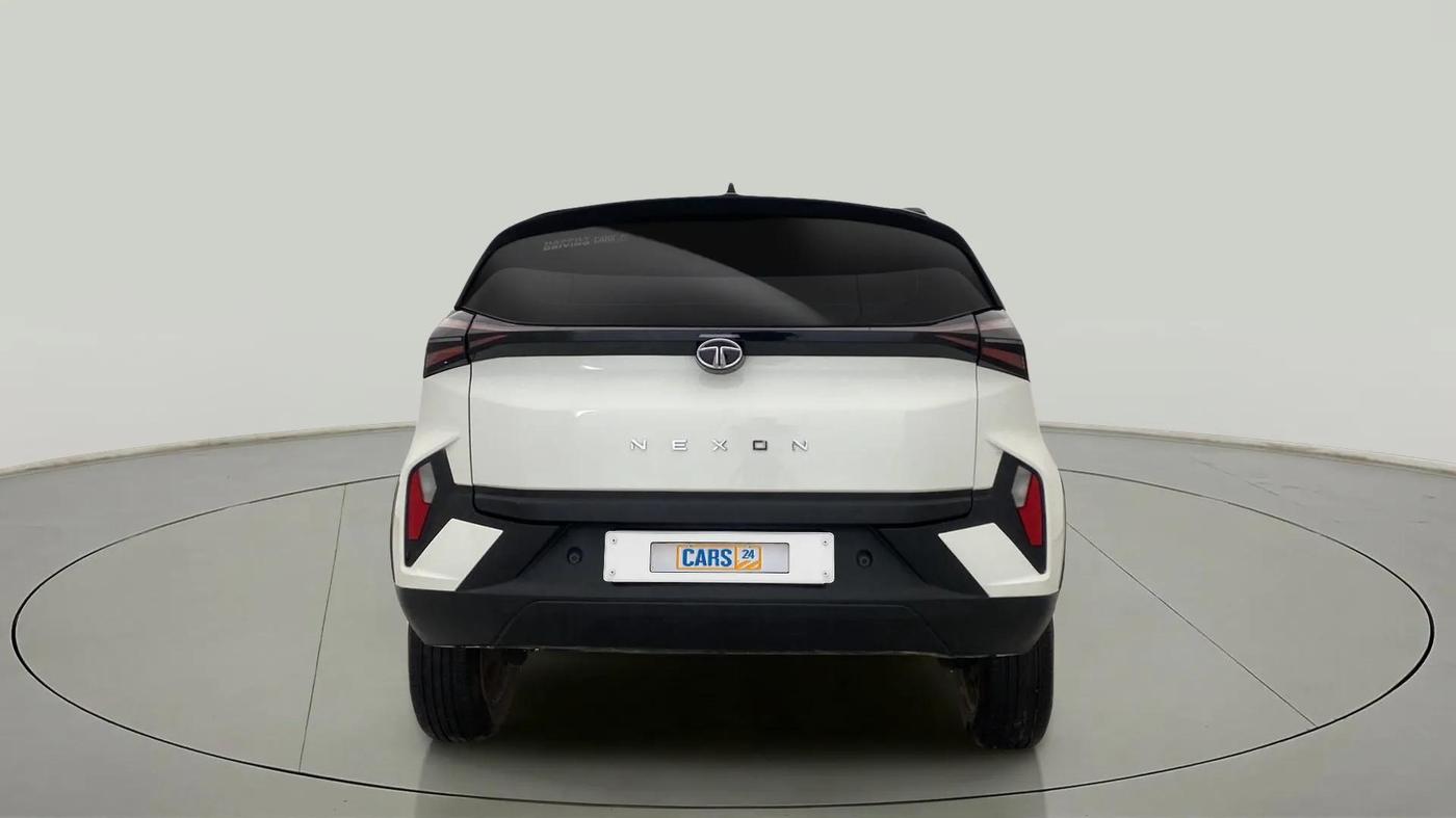 2023 Tata NEXON PURE SUNROOF 1.5 DIESEL, Diesel, Manual, 15,994 km, Back/Rear