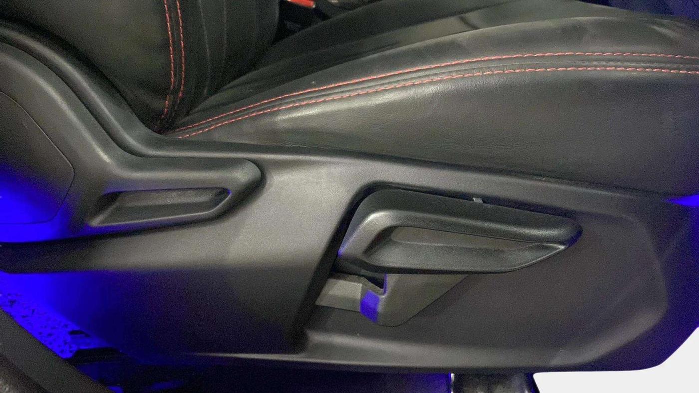 2023 Tata NEXON XZ PLUS PETROL SUNROOF DARK EDITION, Petrol, Manual, 17,094 km, Driver Side Adjustment Panel