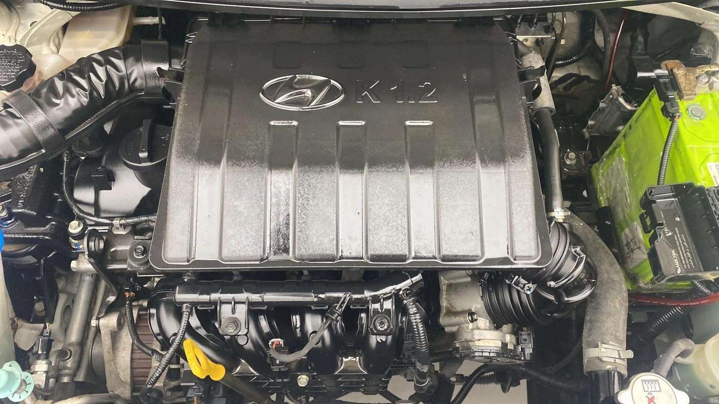 2019 Hyundai Grand i10 SPORTZ 1.2 KAPPA VTVT, Petrol, Manual, 26,930 km, Open Bonet