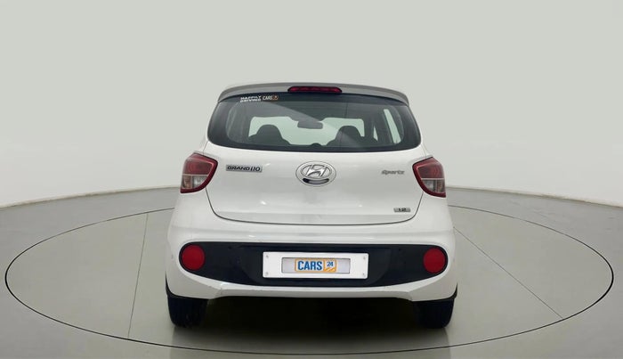 2019 Hyundai Grand i10 SPORTZ 1.2 KAPPA VTVT, Petrol, Manual, 26,930 km, Back/Rear