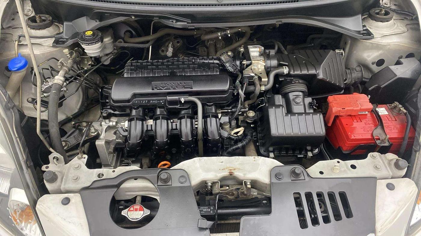 2014 Honda Amaze 1.2L I-VTEC S, Petrol, Manual, 57,727 km, Engine View