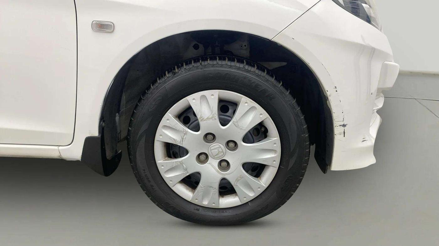 2014 Honda Amaze 1.2L I-VTEC S, Petrol, Manual, 57,727 km, Right Front Wheel