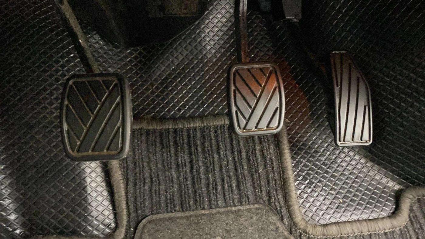 2023 Maruti Baleno ALPHA PETROL 1.2, Petrol, Manual, 14,576 km, Pedals
