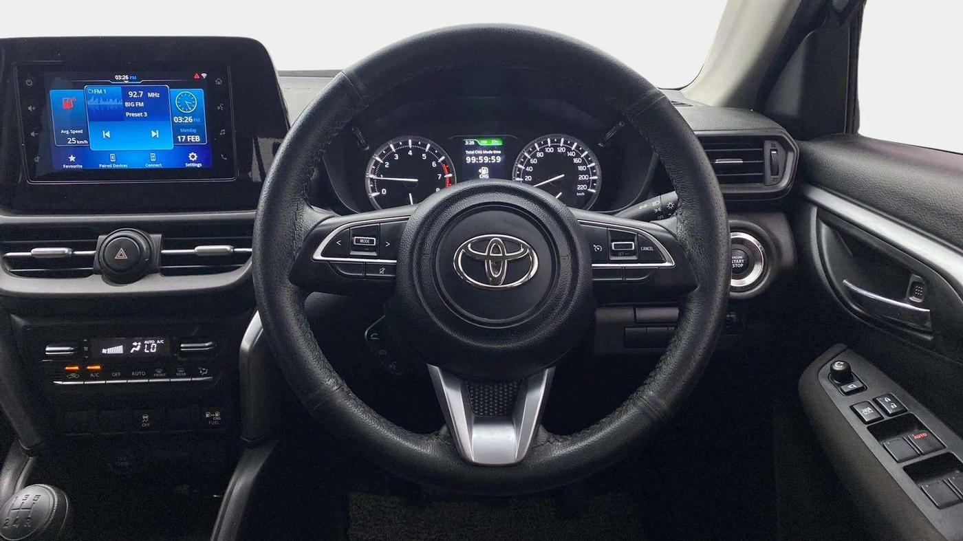 2023 Toyota URBAN CRUISER HYRYDER S NEO DRIVE  E-CNG, CNG, Manual, 23,845 km, Steering Wheel Close Up