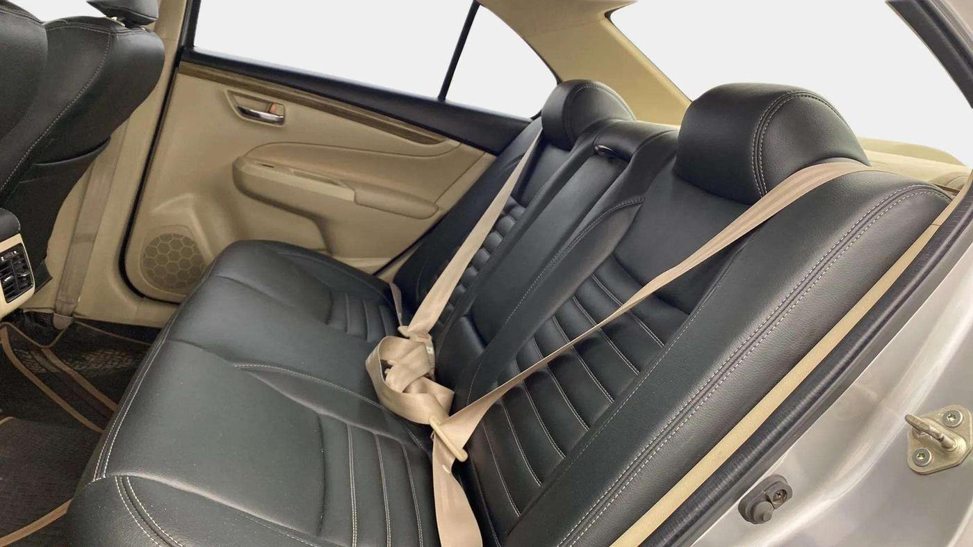2021 Maruti Ciaz SIGMA 1.5 SHVS MT  PETROL, Petrol, Manual, 48,722 km, Right Side Rear Door Cabin