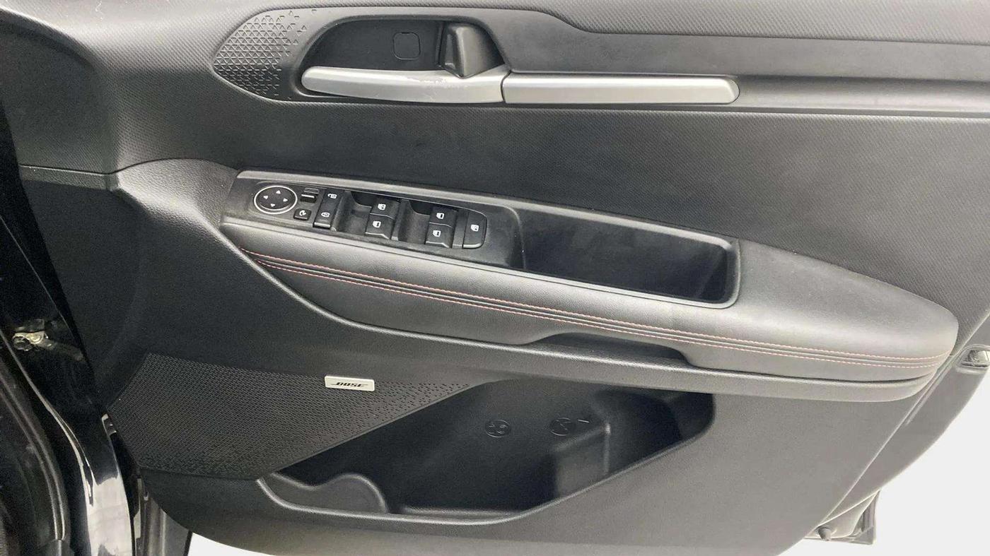 2021 KIA SONET GTX PLUS 1.0 IMT, Petrol, Manual, 66,902 km, Driver Side Door Panels Control