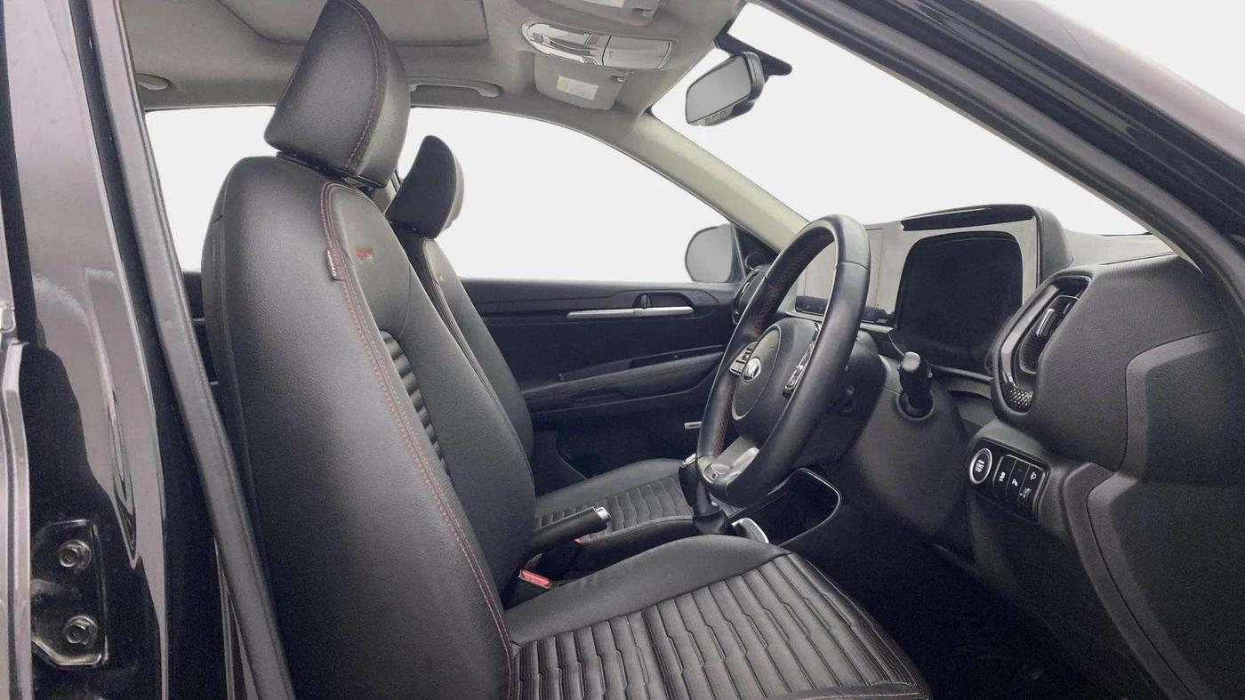 2021 KIA SONET GTX PLUS 1.0 IMT, Petrol, Manual, 66,902 km, Right Side Front Door Cabin