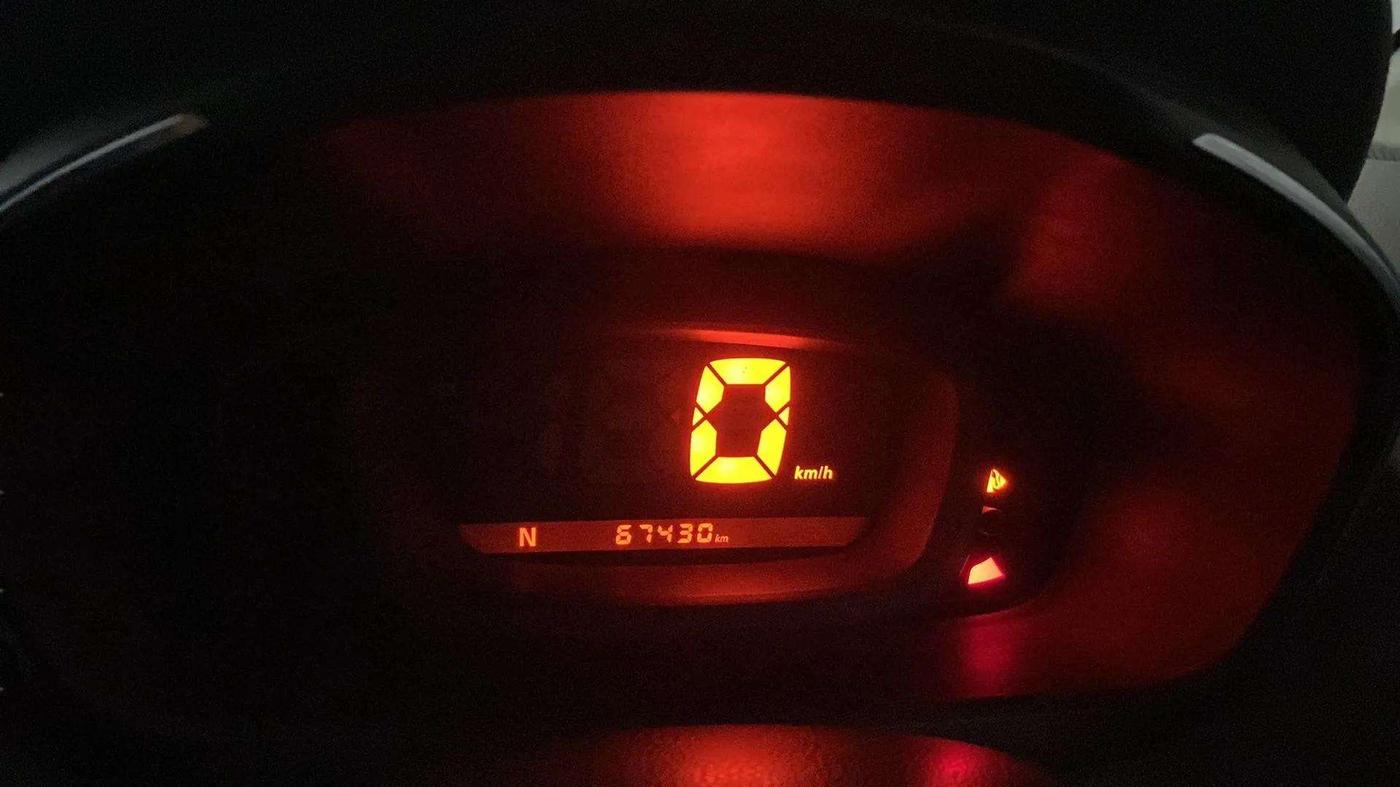 2019 Renault Kwid RXT 1.0 AMT (O), Petrol, Automatic, 67,434 km, Odometer Image