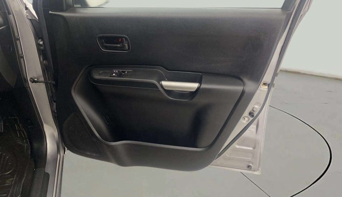 2021 Maruti IGNIS SIGMA 1.2, Petrol, Manual, 61,883 km, Driver Side Door Panels Control