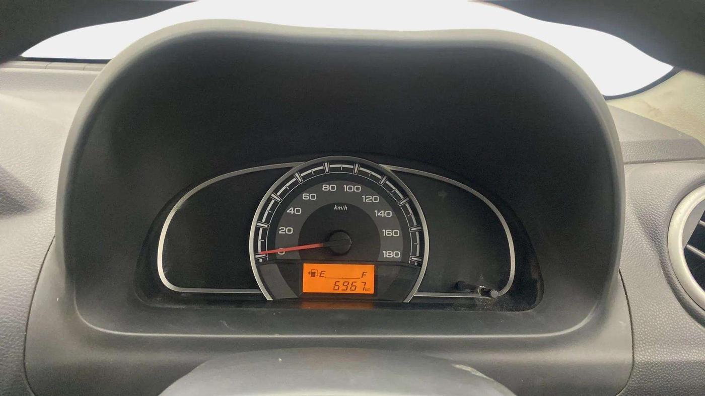 2017 Maruti Alto 800 LXI, Petrol, Manual, 6,930 km, Odometer Image