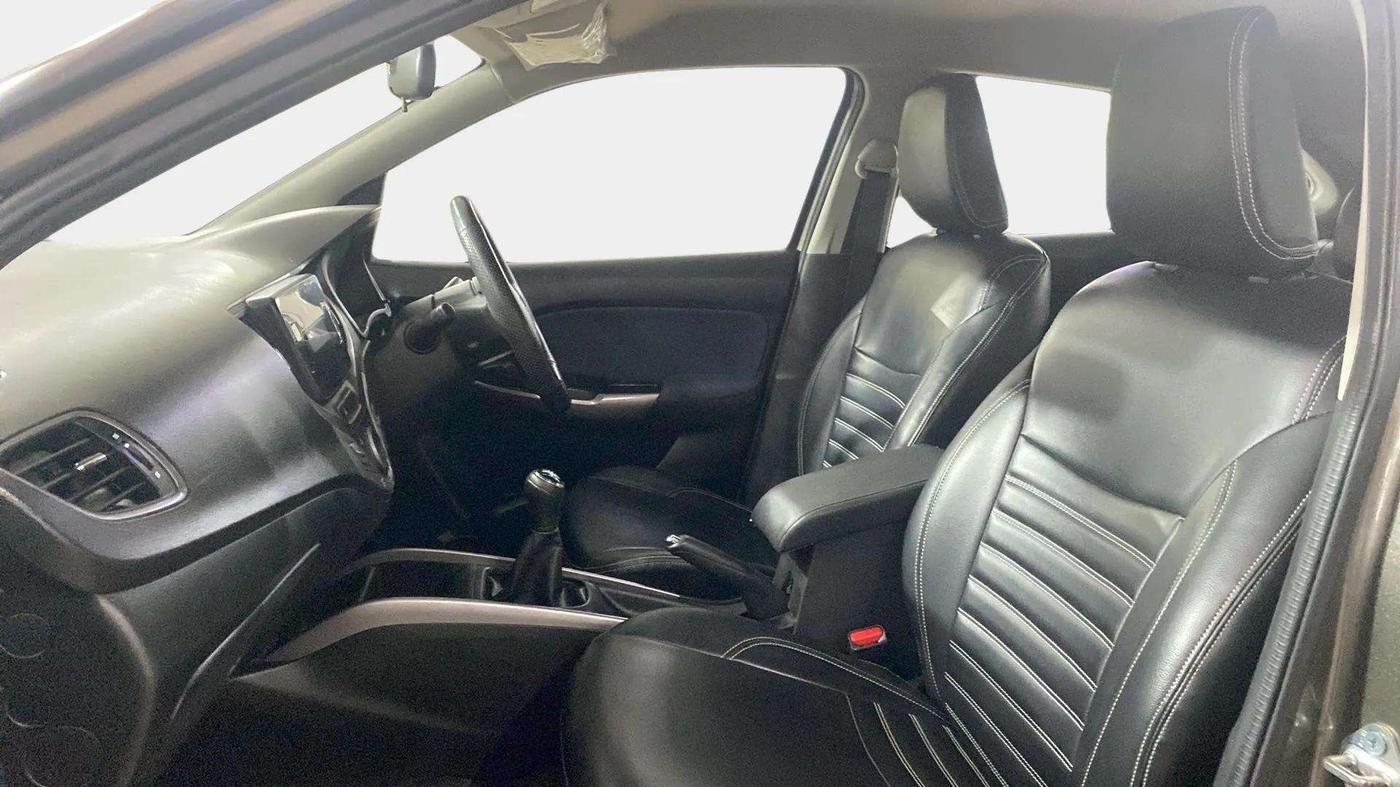 2020 Maruti Baleno DELTA PETROL 1.2, Petrol, Manual, 27,205 km, Right Side Front Door Cabin