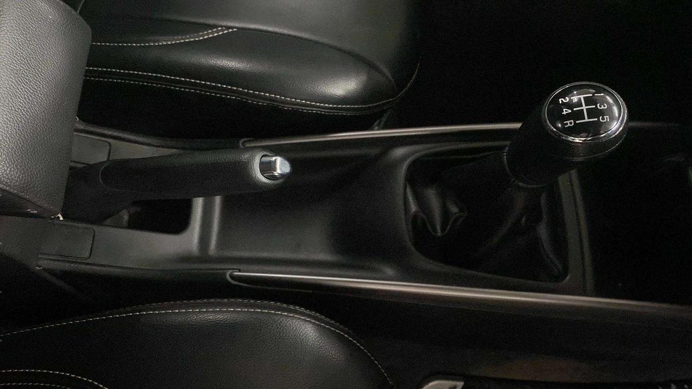 2020 Maruti Baleno DELTA PETROL 1.2, Petrol, Manual, 27,205 km, Gear Lever