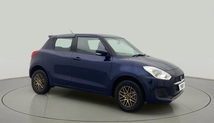 2022 Maruti Swift VXI AMT, Petrol, Automatic, 64,844 km, Right Front Diagonal