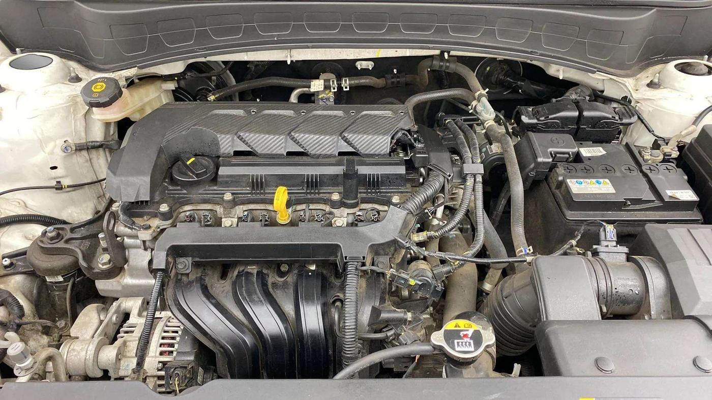 2023 KIA SELTOS HTK PLUS 1.5 IMT, Petrol, Manual, 20,884 km, Engine View