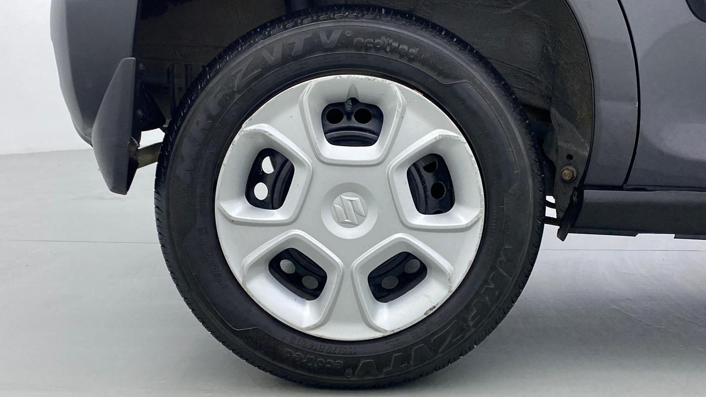 2020 Maruti S PRESSO VXI, Petrol, Manual, 31,652 km, Right Rear Wheel