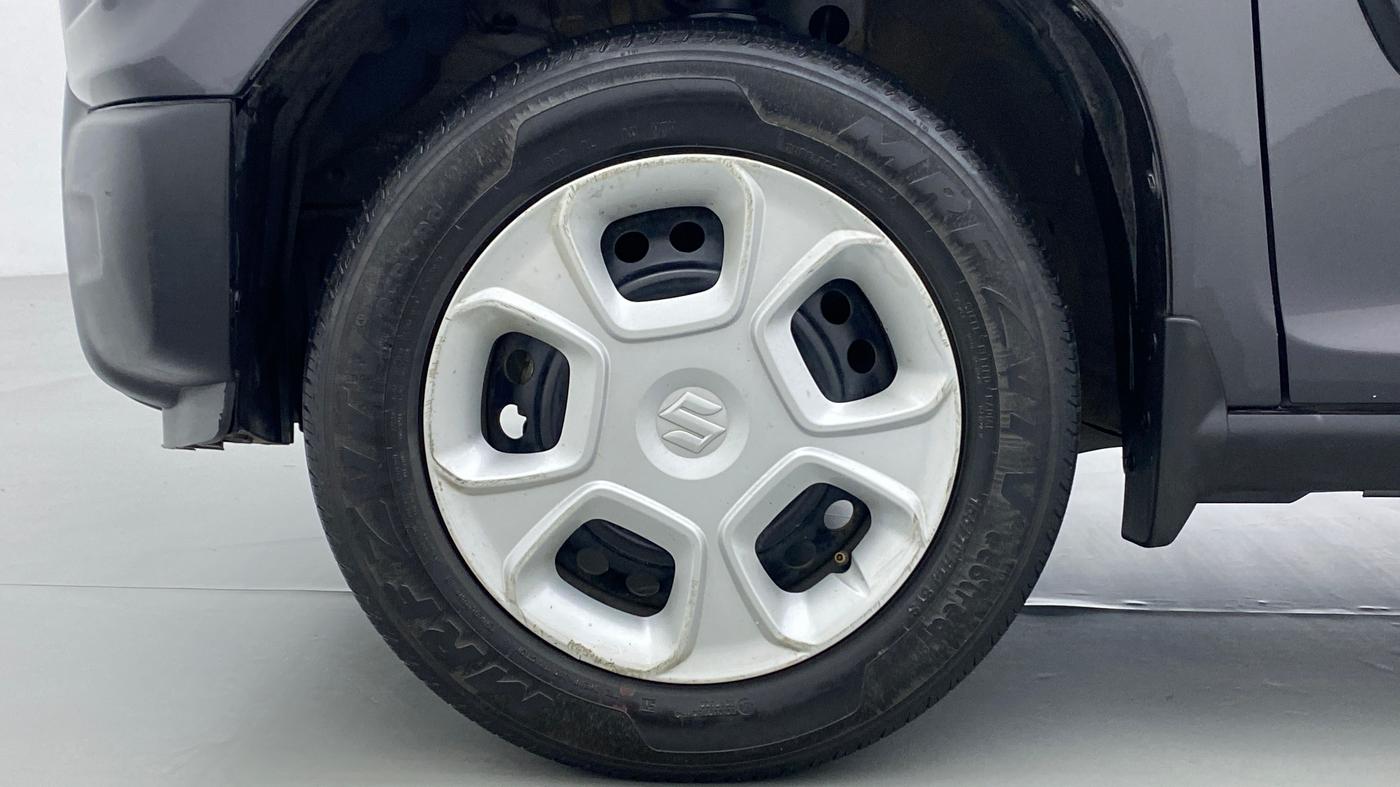 2020 Maruti S PRESSO VXI, Petrol, Manual, 31,652 km, Left Front Wheel