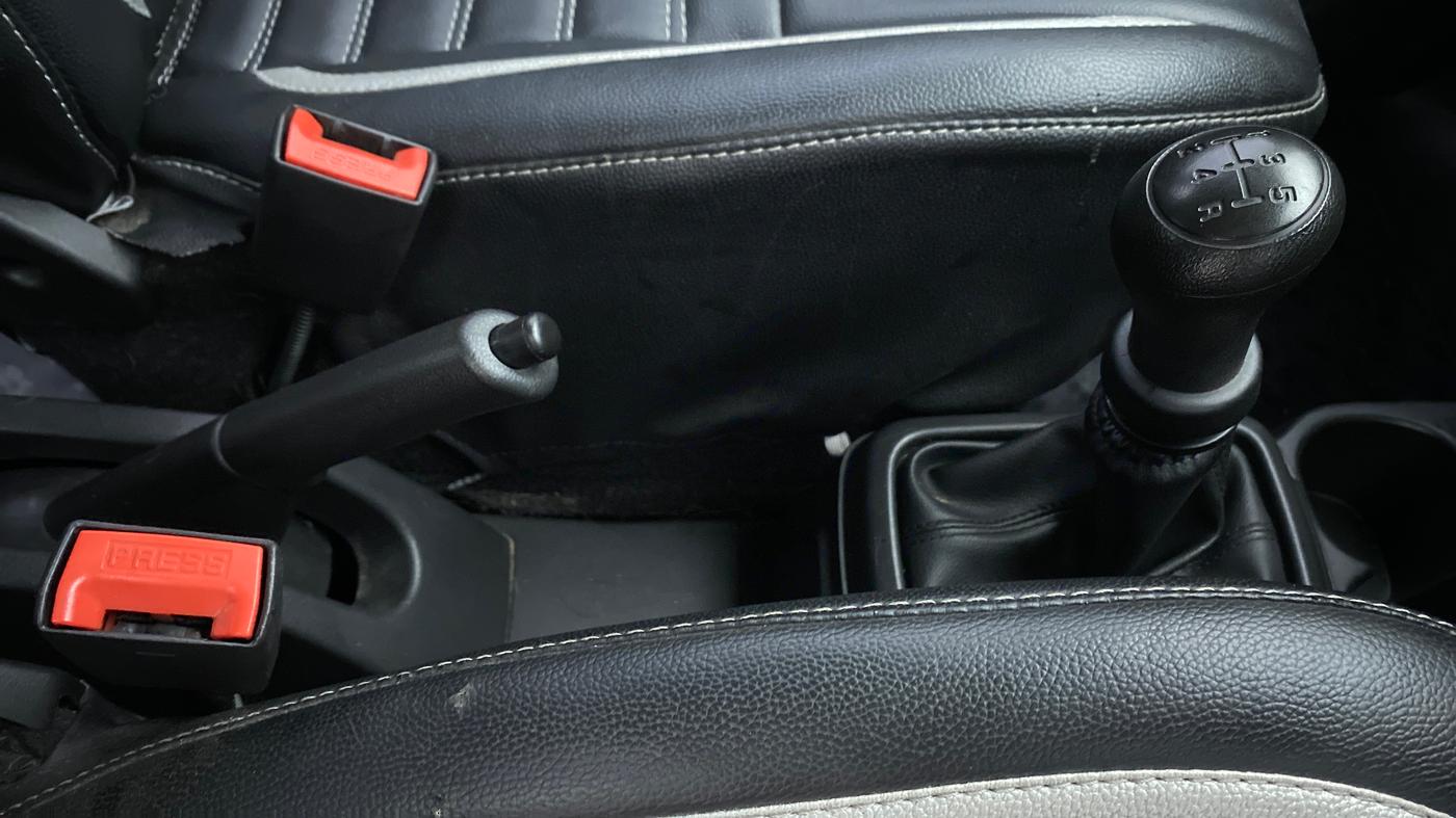 2020 Maruti S PRESSO VXI, Petrol, Manual, 31,652 km, Gear Lever