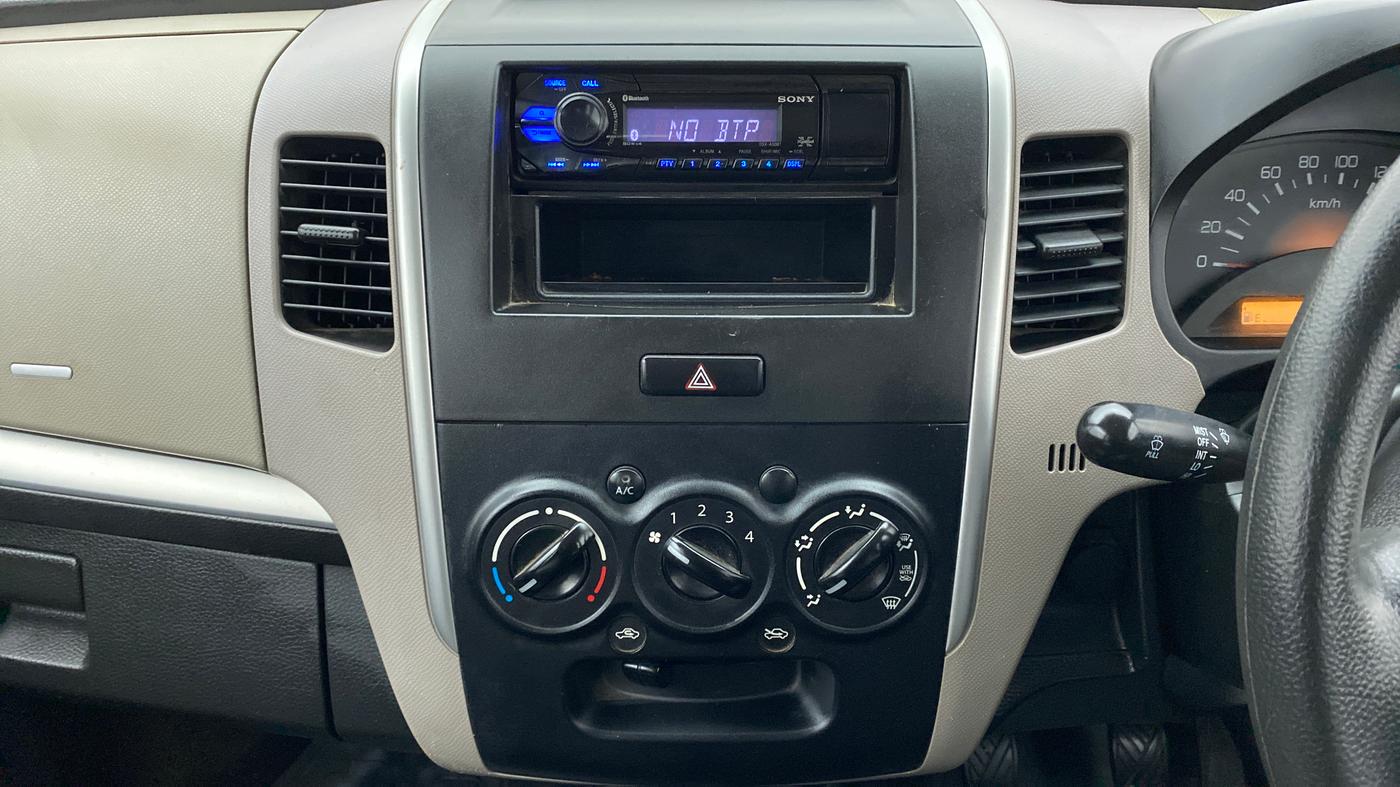 2013 Maruti Wagon R 1.0 LXI, Petrol, Manual, 56,484 km, Air Conditioner