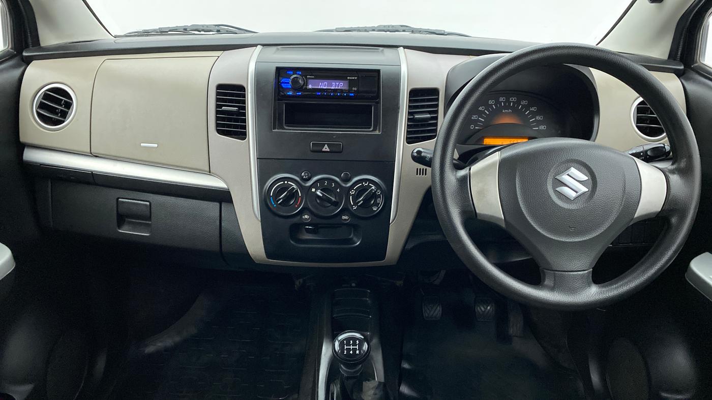 2013 Maruti Wagon R 1.0 LXI, Petrol, Manual, 56,484 km, Dashboard