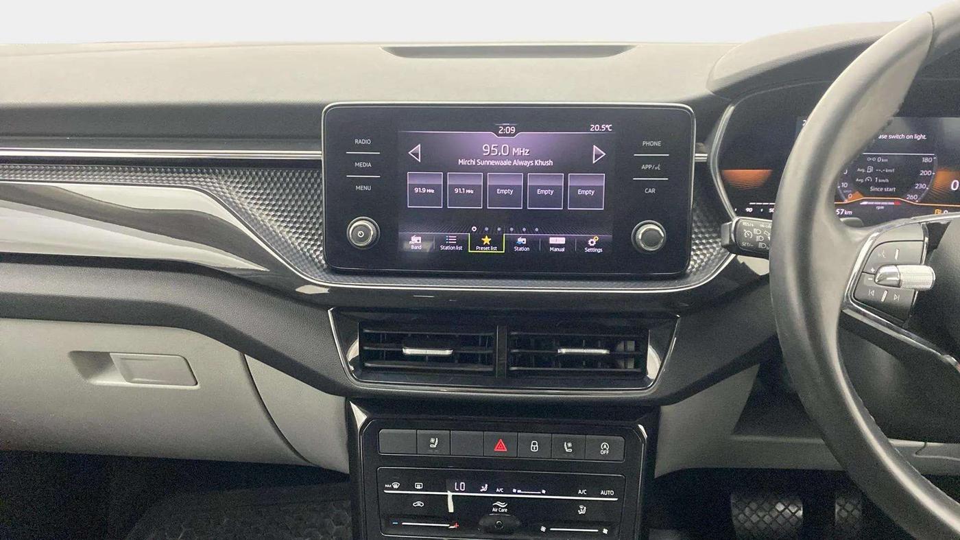 2022 Skoda KUSHAQ STYLE 1.0L TSI AT, Petrol, Automatic, 21,022 km, Air Conditioner