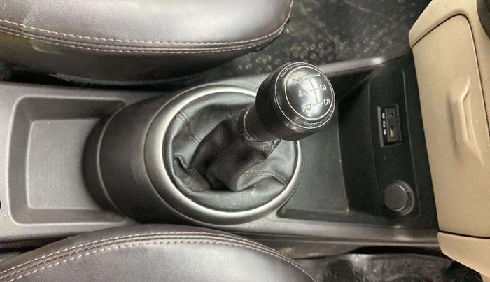 2013 Hyundai i20 MAGNA 1.2, Petrol, Manual, 88,559 km, Gear Lever