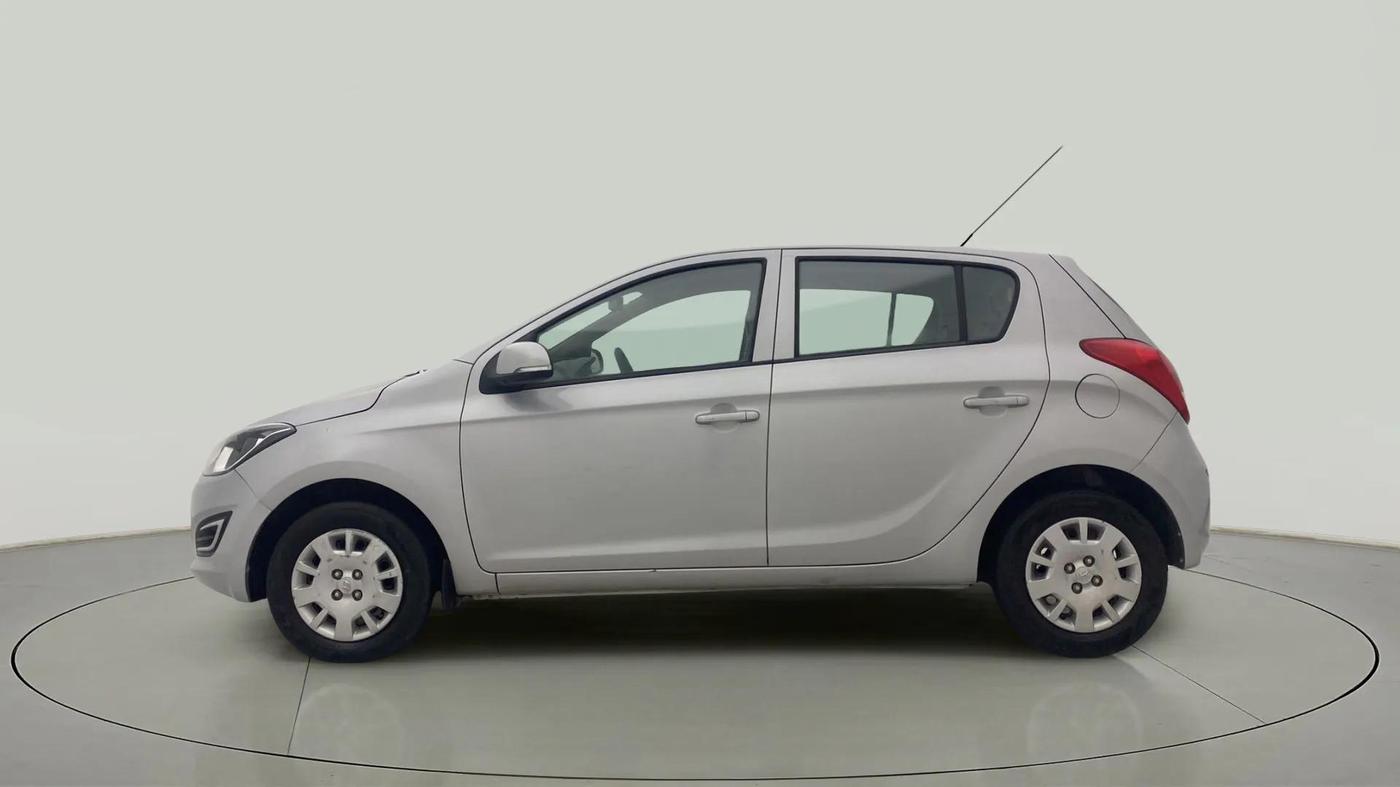 2013 Hyundai i20 MAGNA 1.2, Petrol, Manual, 42,322 km, Left Side