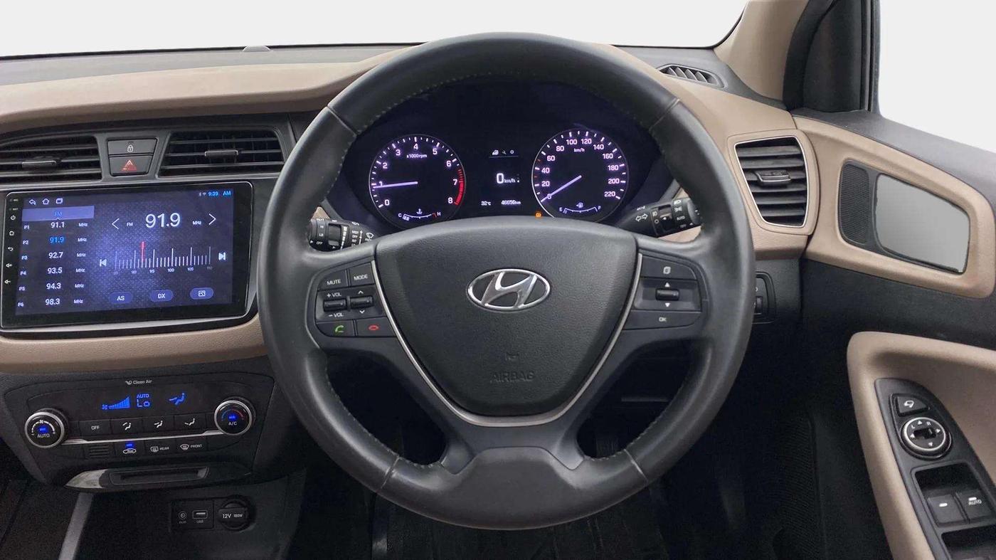 2016 Hyundai Elite i20 ASTA 1.2, Petrol, Manual, 46,991 km, Steering Wheel Close Up