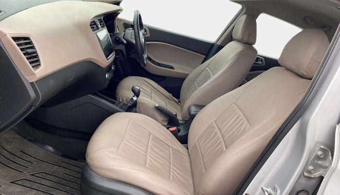 2016 Hyundai Elite i20 ASTA 1.2, Petrol, Manual, 46,991 km, Right Side Front Door Cabin