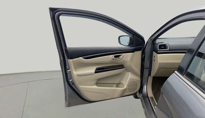 2017 Maruti Ciaz ZETA 1.4  AT PETROL, Petrol, Automatic, 31,298 km, LHS Front Door