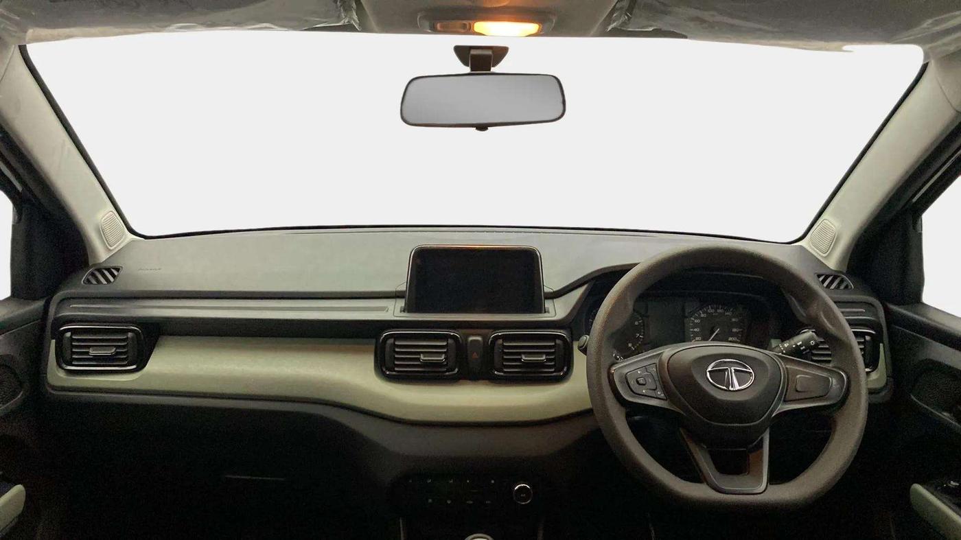 2023 Tata PUNCH ADVENTURE MT, Petrol, Manual, 11,720 km, Dashboard
