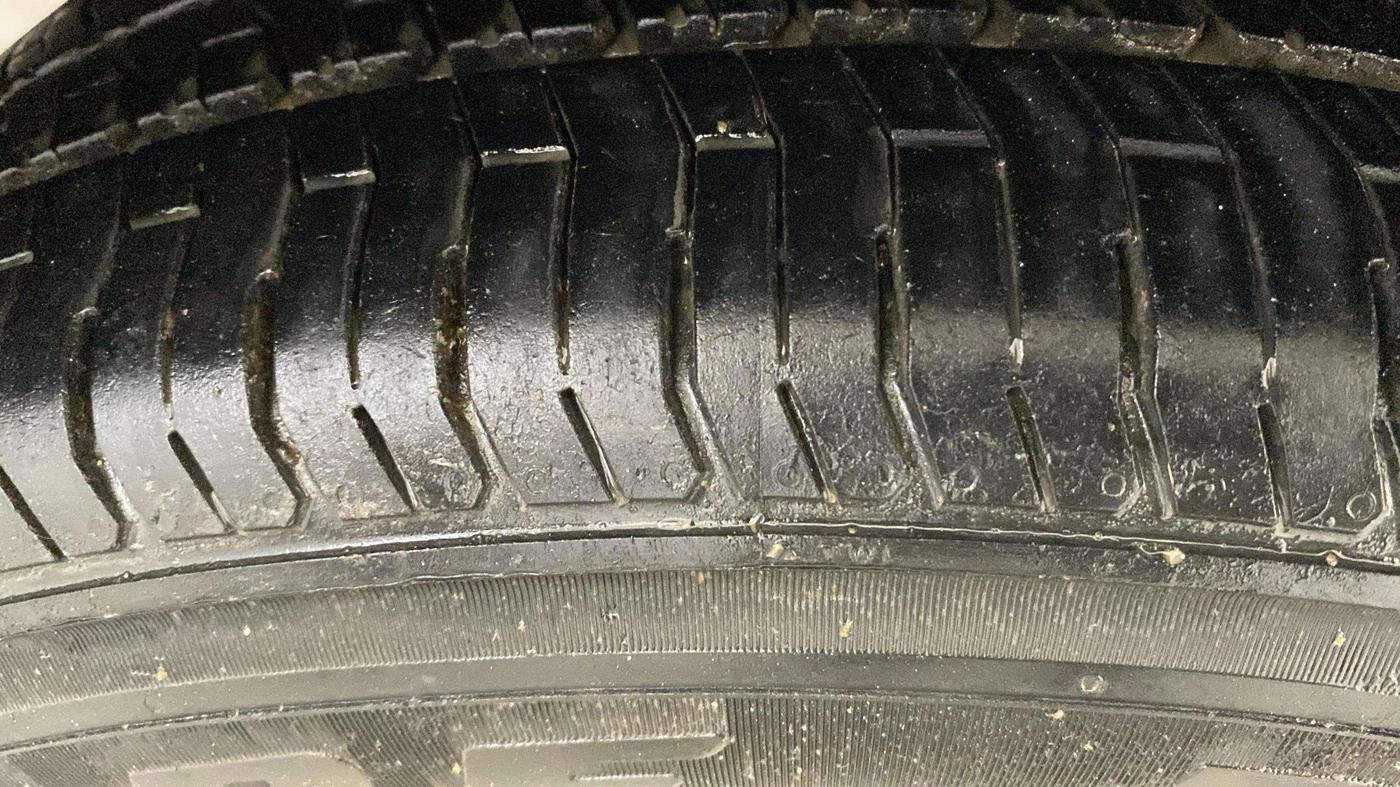 2017 Hyundai Creta E PLUS 1.6 PETROL, Petrol, Manual, 46,203 km, Left Front Tyre Tread