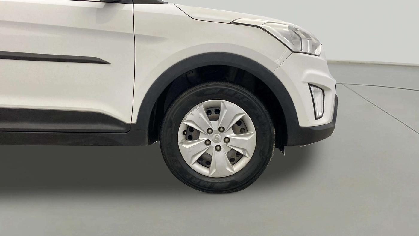 2017 Hyundai Creta E PLUS 1.6 PETROL, Petrol, Manual, 46,203 km, Right Front Wheel