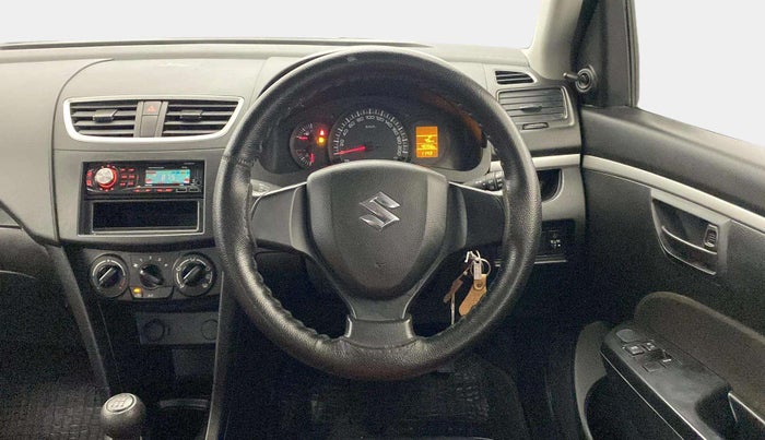 2016 Maruti Swift LXI (O), Petrol, Manual, 40,342 km, Steering Wheel Close Up