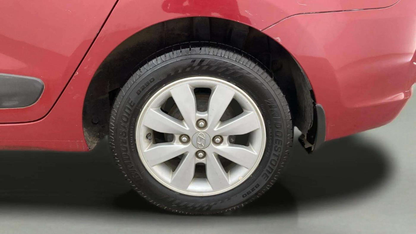 2014 Hyundai Xcent S (O) 1.2, Petrol, Manual, 46,931 km, Left Rear Wheel