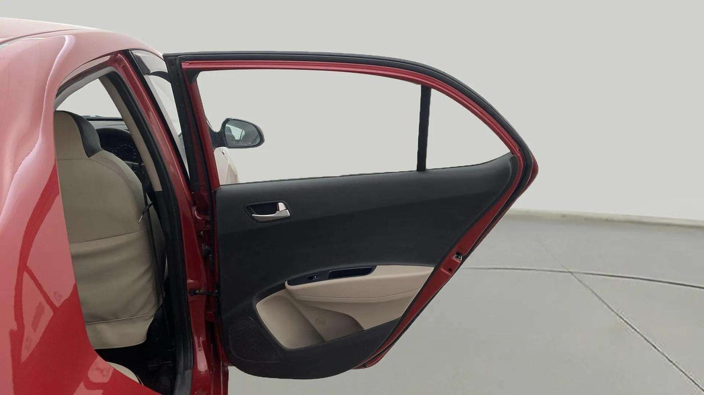 2014 Hyundai Xcent S (O) 1.2, Petrol, Manual, 46,931 km, RHS Rear Door